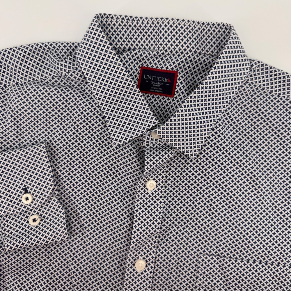 UNTUCKit Button‎ Down Shirt Mens XL White Blue Moreschi Slim Fit Geometric 40330